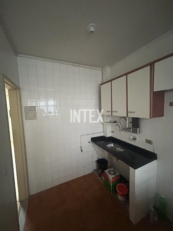 Apartamento à venda com 2 quartos, 73m² - Foto 11