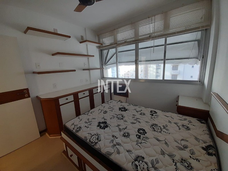 Apartamento à venda com 3 quartos, 76m² - Foto 9