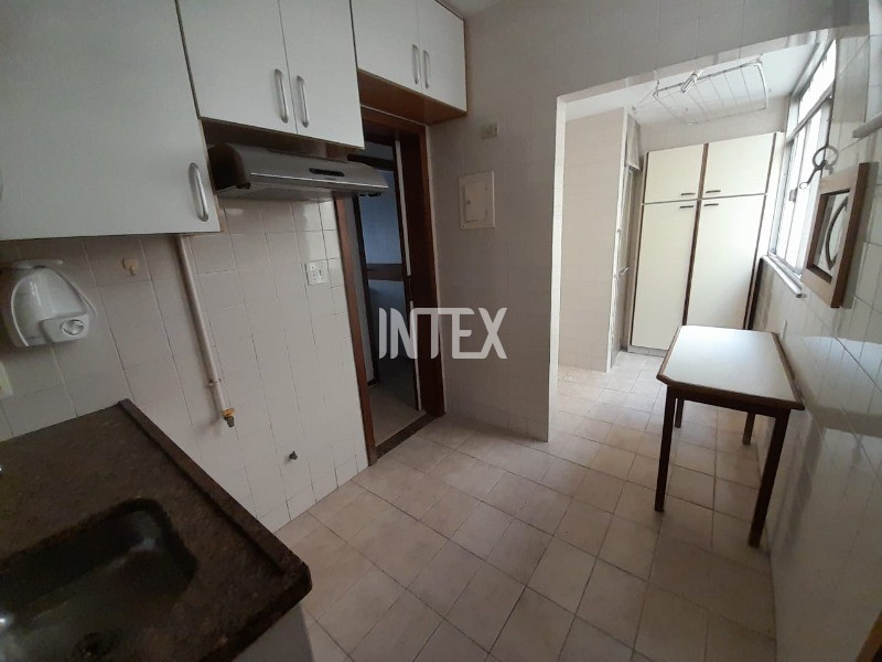 Apartamento à venda com 3 quartos, 76m² - Foto 16