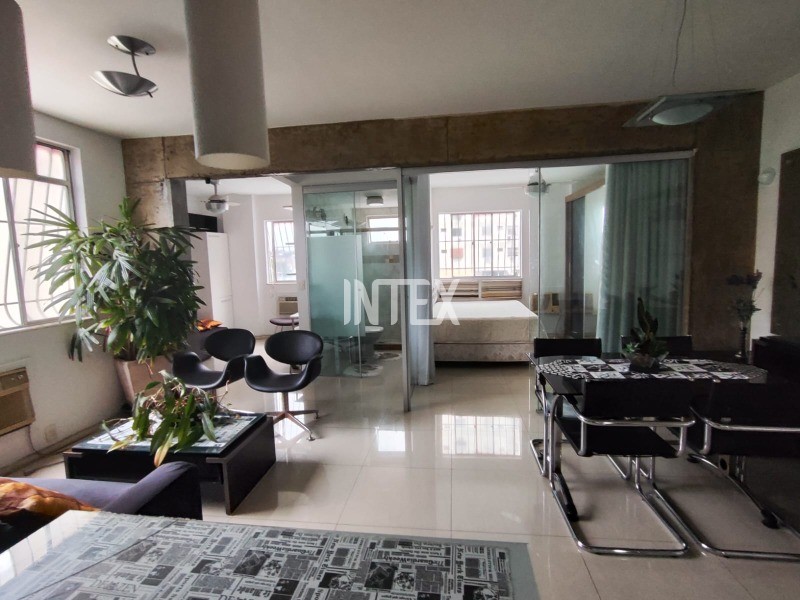 Apartamento à venda com 2 quartos, 65m² - Foto 2