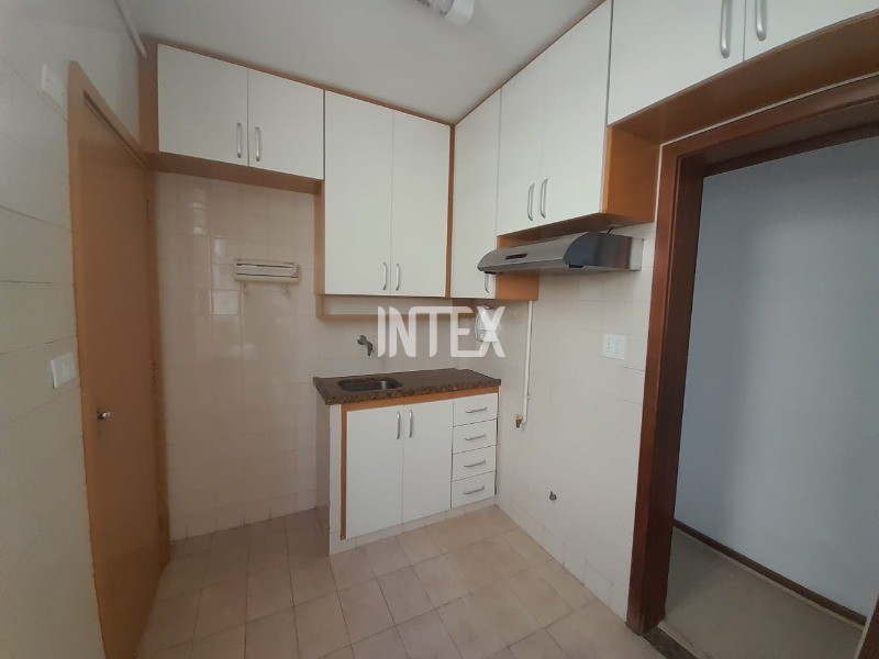 Apartamento à venda com 3 quartos, 76m² - Foto 14