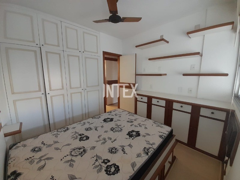 Apartamento à venda com 3 quartos, 76m² - Foto 11