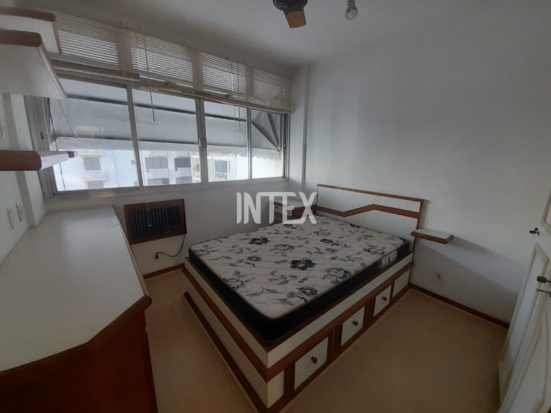 Apartamento à venda com 3 quartos, 76m² - Foto 10