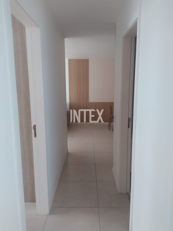 Apartamento à venda com 3 quartos, 118m² - Foto 11