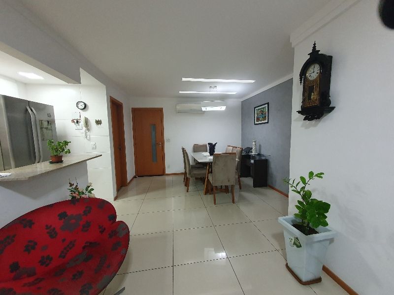 Apartamento à venda com 2 quartos, 92m² - Foto 8