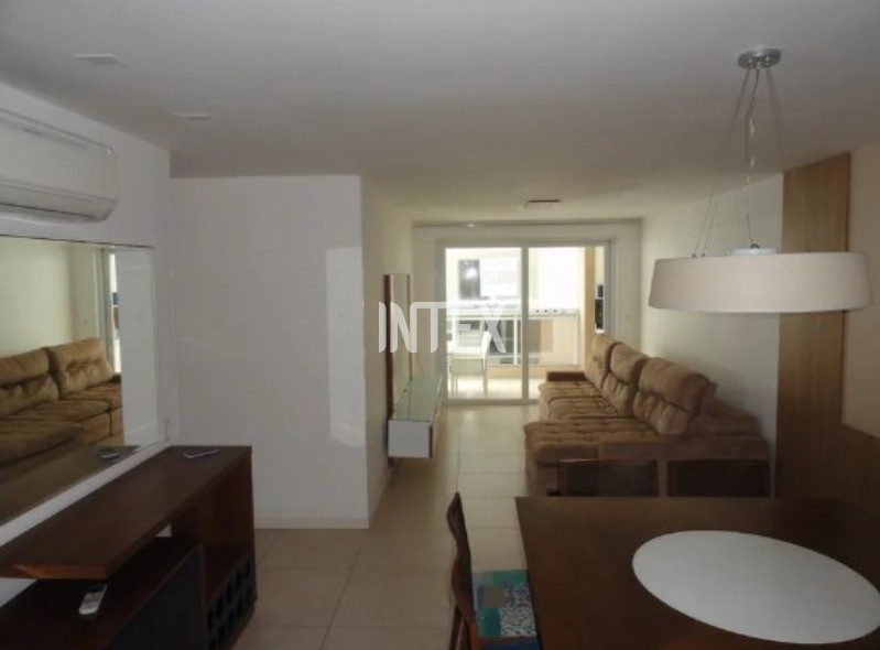 Apartamento à venda com 3 quartos, 118m² - Foto 5