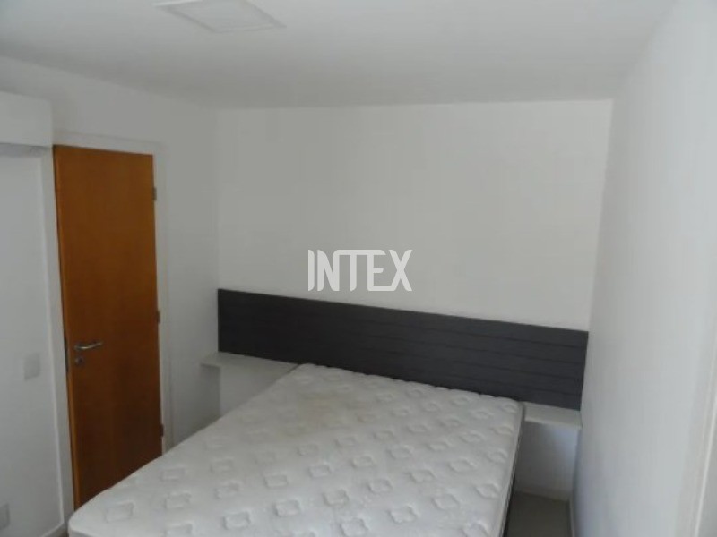 Apartamento à venda com 3 quartos, 118m² - Foto 21