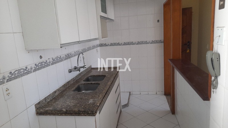 Apartamento à venda com 1 quarto, 60m² - Foto 5