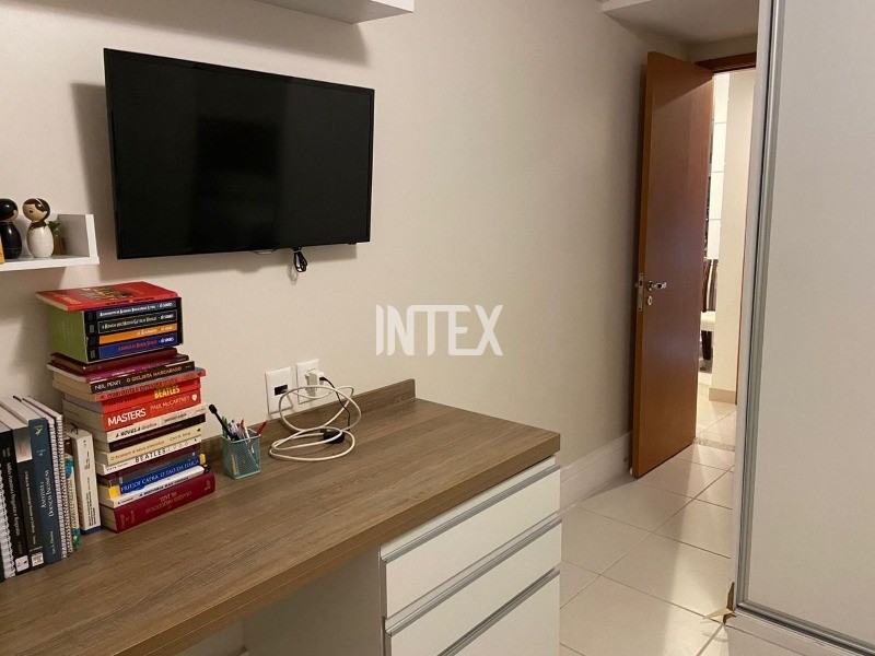 Apartamento à venda com 2 quartos, 90m² - Foto 13