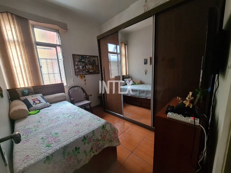 Apartamento à venda com 2 quartos, 81m² - Foto 6