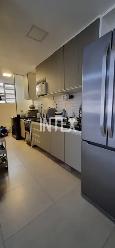 Apartamento à venda com 2 quartos, 90m² - Foto 14