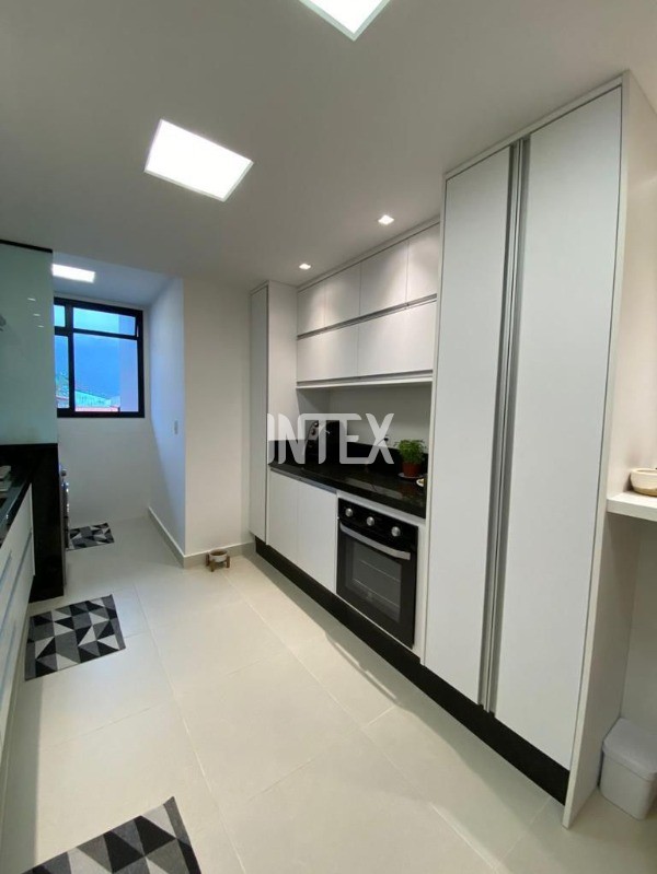 Apartamento à venda com 4 quartos, 111m² - Foto 11