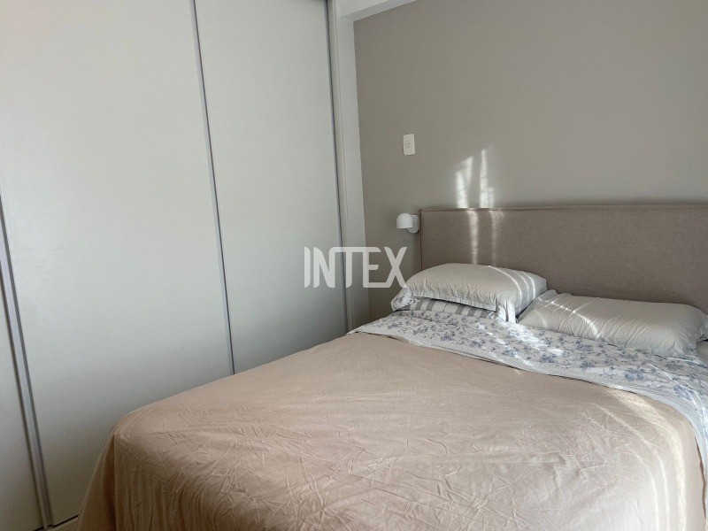 Apartamento à venda com 2 quartos, 90m² - Foto 12