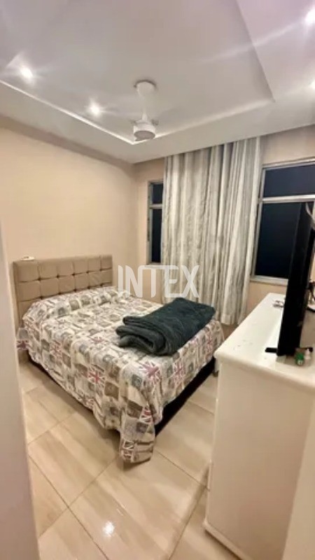 Apartamento à venda com 2 quartos, 80m² - Foto 4