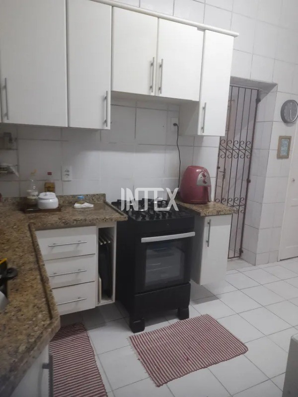 Apartamento à venda com 3 quartos, 120m² - Foto 10