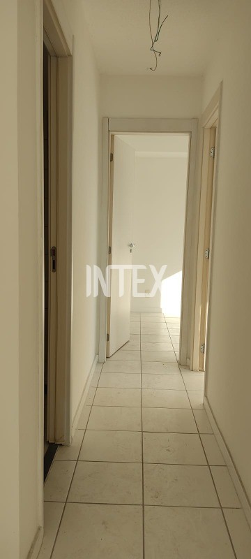 Apartamento à venda com 2 quartos, 55m² - Foto 18