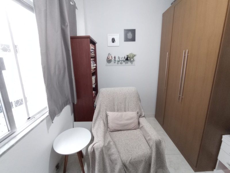 Apartamento à venda com 3 quartos, 90m² - Foto 12