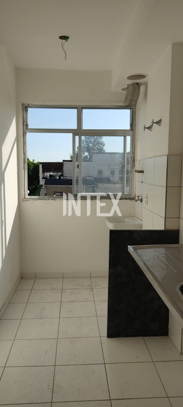 Apartamento à venda com 2 quartos, 55m² - Foto 12