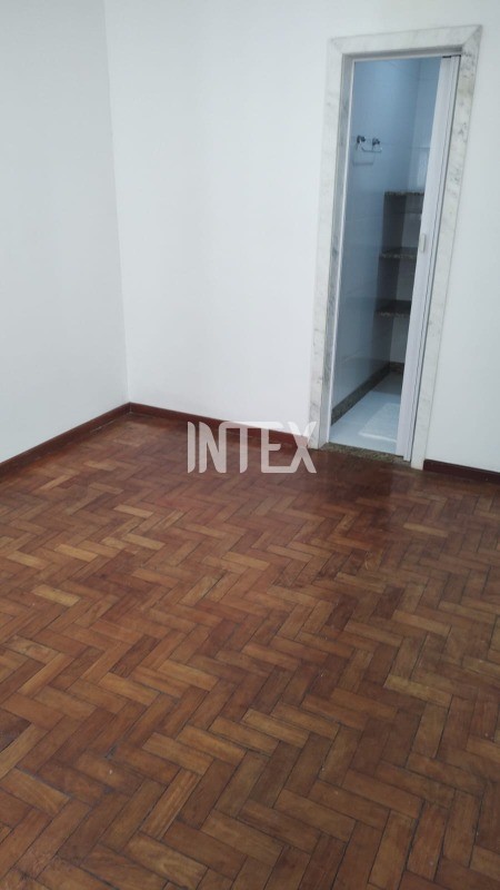 Apartamento à venda com 1 quarto, 38m² - Foto 6