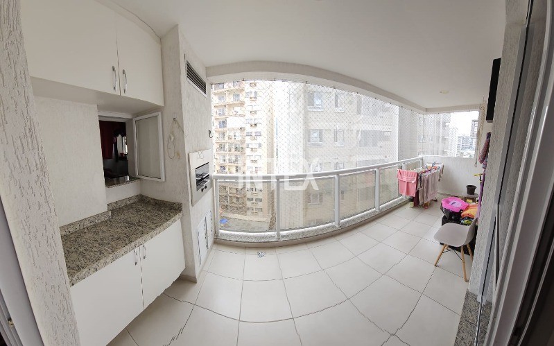 Apartamento à venda com 3 quartos, 117m² - Foto 5