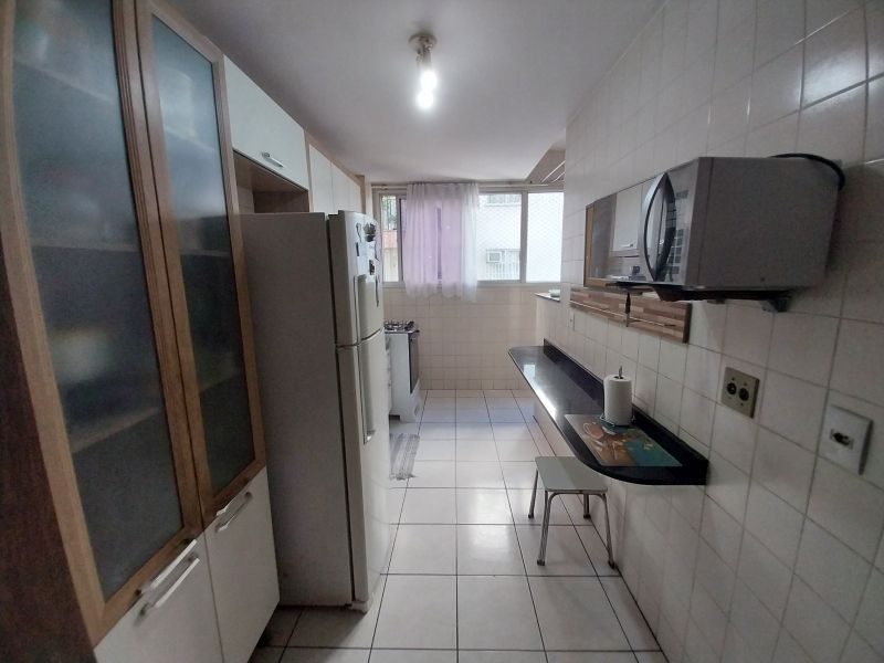 Apartamento à venda com 3 quartos, 100m² - Foto 23