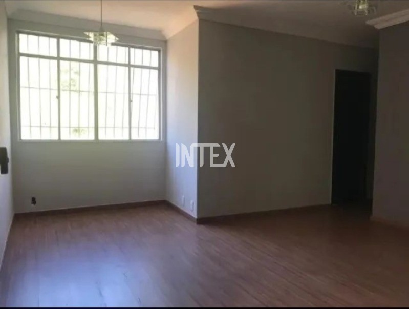 Apartamento à venda com 2 quartos, 65m² - Foto 1