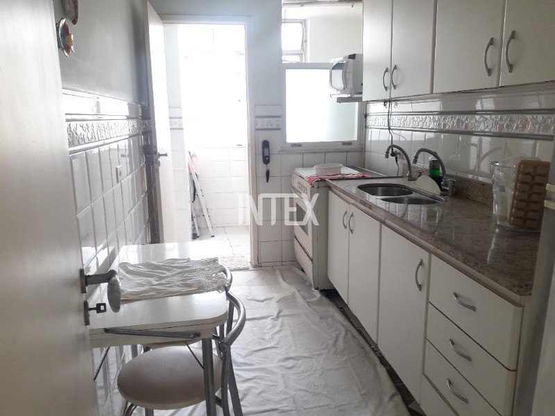 Apartamento à venda com 3 quartos, 86m² - Foto 8