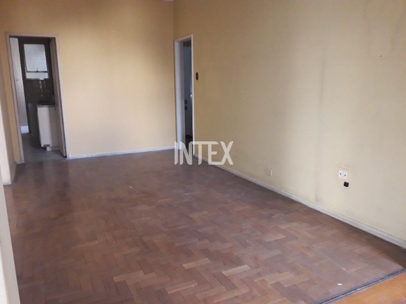 Apartamento à venda com 3 quartos, 130m² - Foto 6