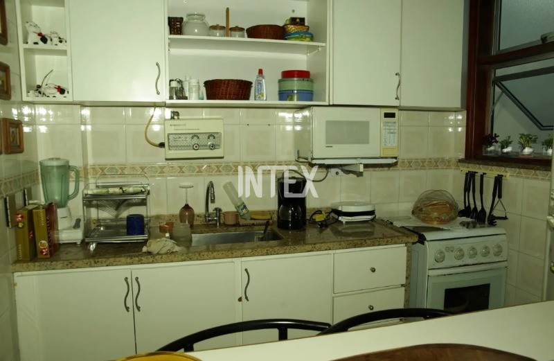 Apartamento à venda com 3 quartos, 80m² - Foto 8