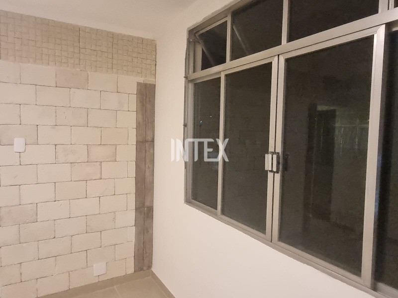 Apartamento à venda com 2 quartos, 65m² - Foto 17