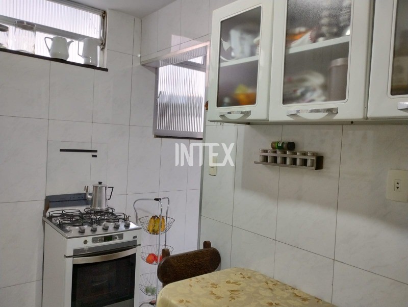 Apartamento à venda com 2 quartos, 88m² - Foto 17