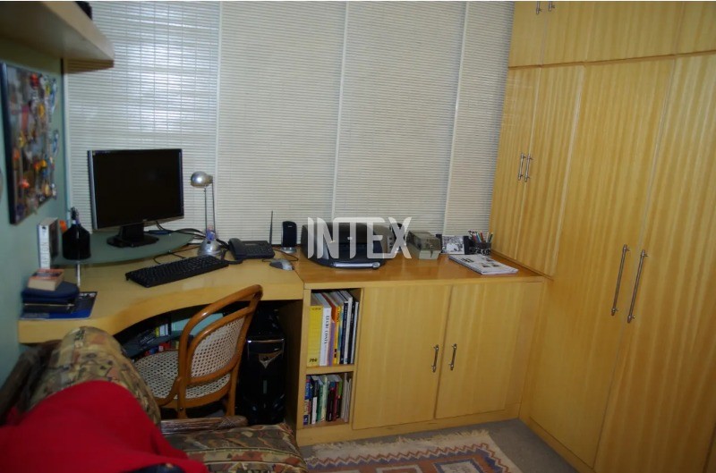 Apartamento à venda com 3 quartos, 80m² - Foto 4