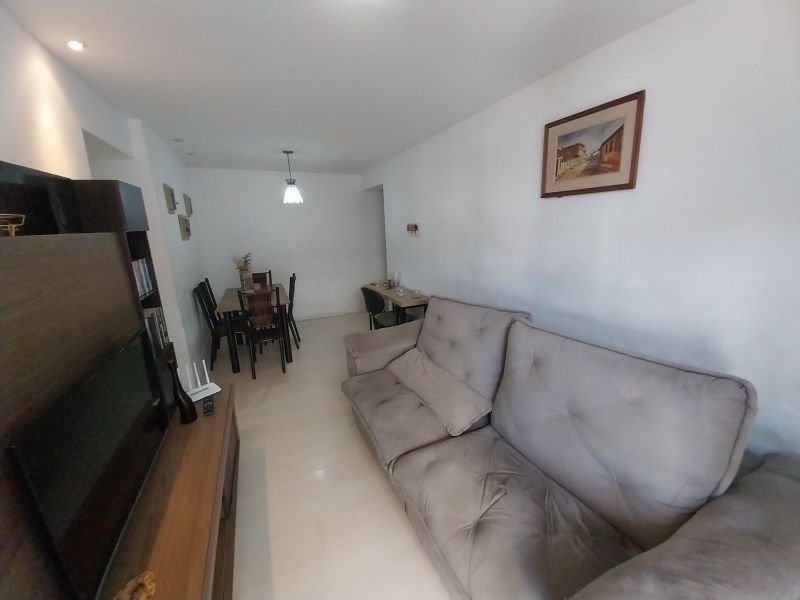 Apartamento à venda com 3 quartos, 100m² - Foto 6