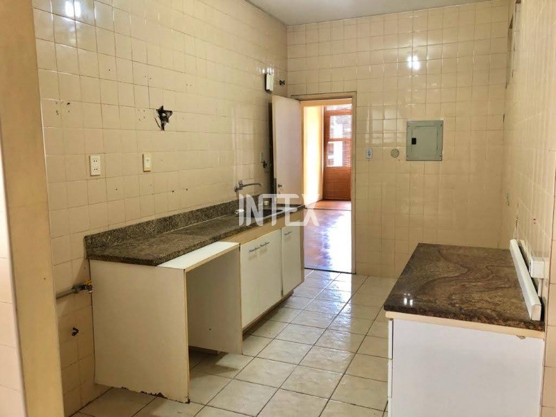 Apartamento à venda com 3 quartos, 130m² - Foto 12