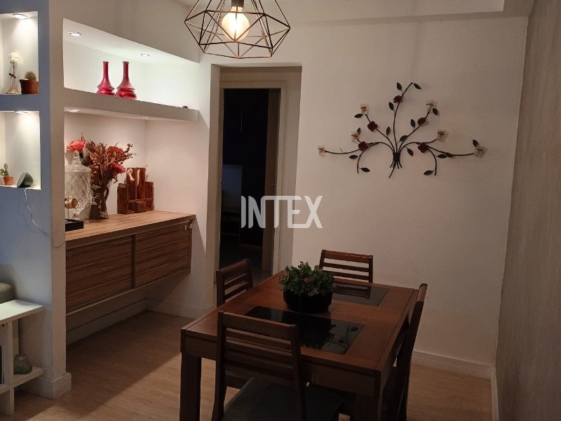 Apartamento à venda com 2 quartos, 69m² - Foto 4