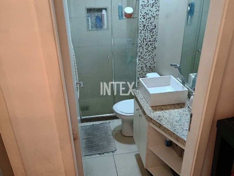 Apartamento à venda com 2 quartos, 69m² - Foto 11