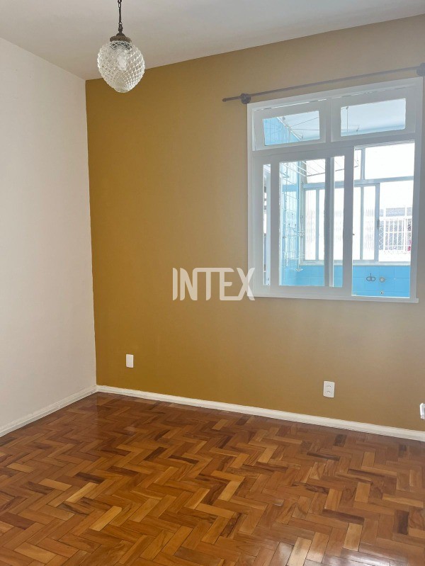 Apartamento à venda com 2 quartos, 90m² - Foto 10