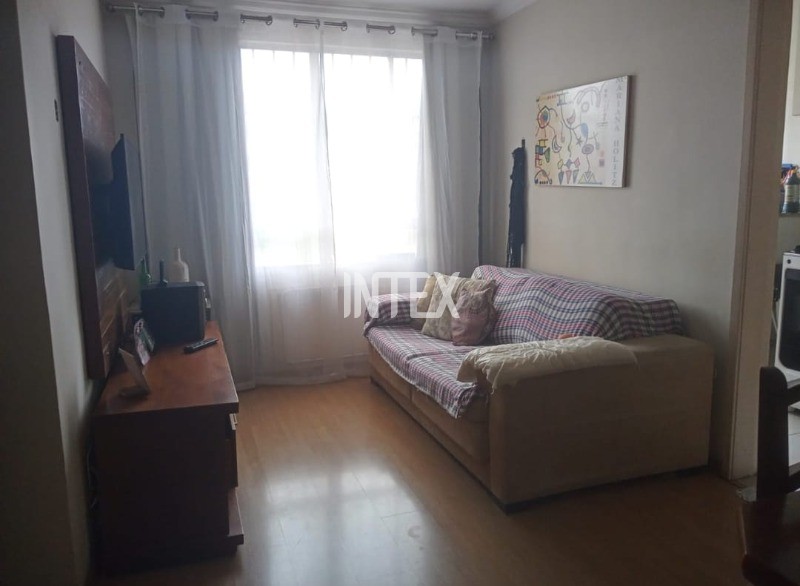 Apartamento à venda com 2 quartos, 60m² - Foto 1