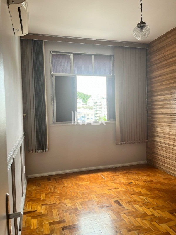 Apartamento à venda com 2 quartos, 90m² - Foto 7