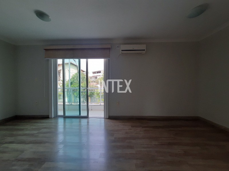 Casa à venda com 3 quartos, 150m² - Foto 29