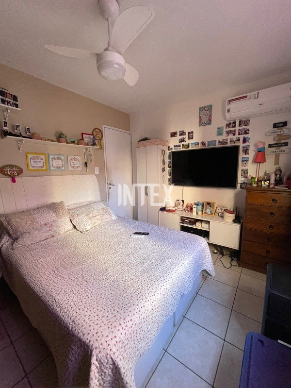 Apartamento à venda com 2 quartos, 70m² - Foto 16