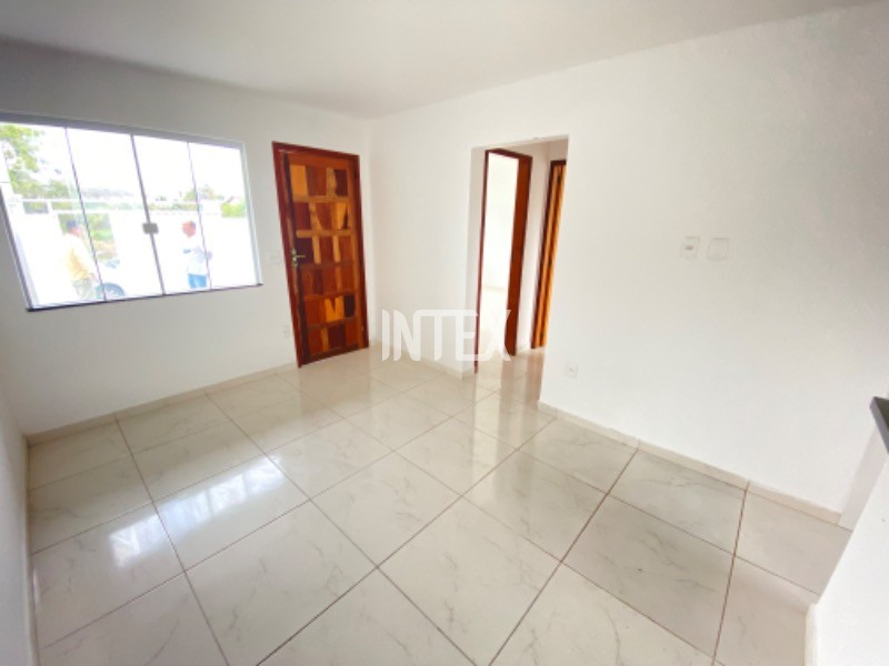 Casa à venda com 2 quartos, 90m² - Foto 18