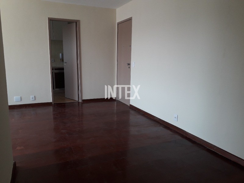 Apartamento à venda com 2 quartos, 73m² - Foto 5