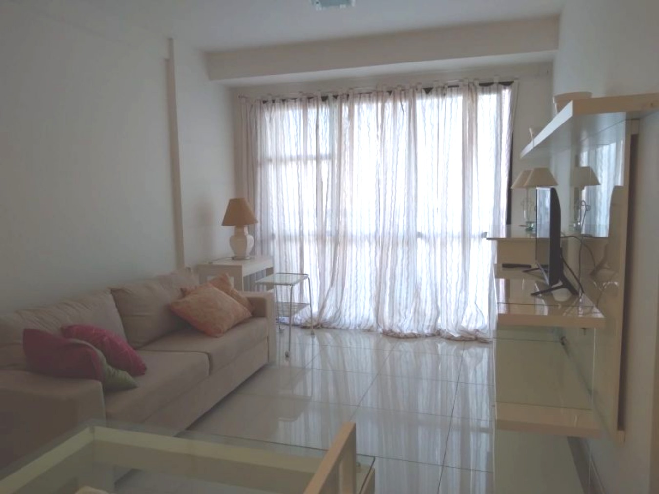 Apartamento à venda com 3 quartos, 110m² - Foto 1