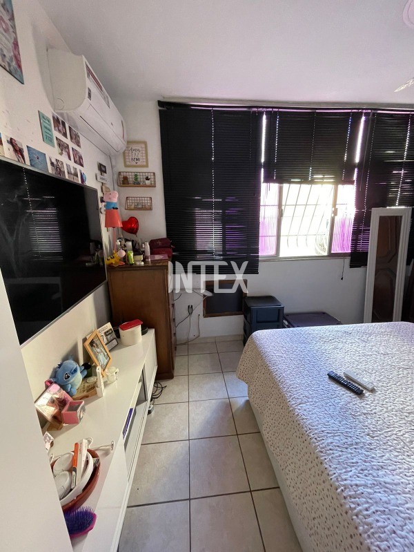 Apartamento à venda com 2 quartos, 70m² - Foto 6