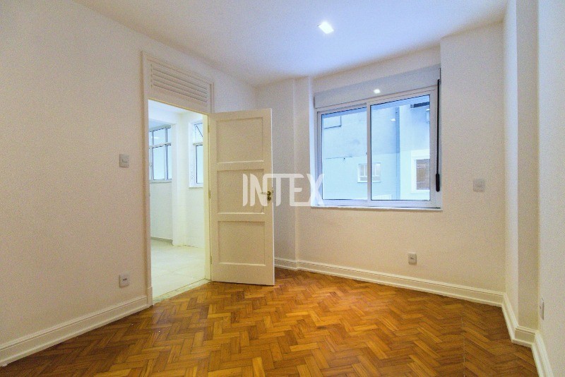 Apartamento à venda com 4 quartos, 420m² - Foto 15