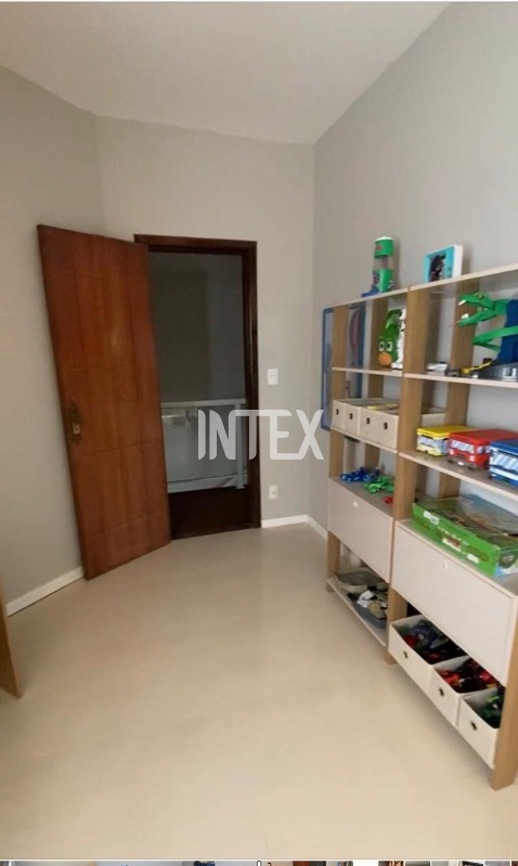 Casa à venda com 3 quartos, 160m² - Foto 18