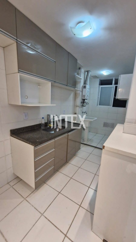 Apartamento à venda com 2 quartos, 55m² - Foto 9