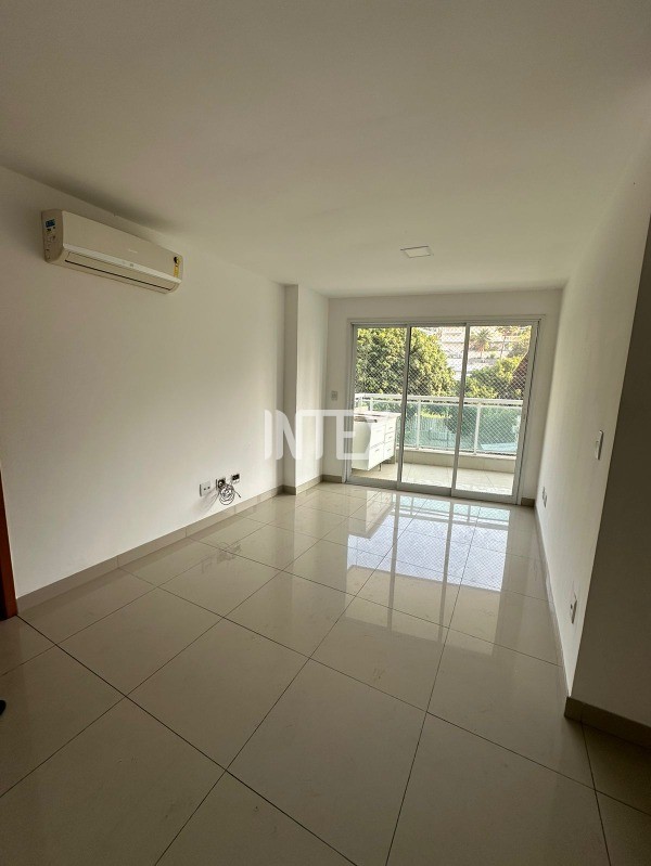 Apartamento à venda com 2 quartos, 85m² - Foto 1