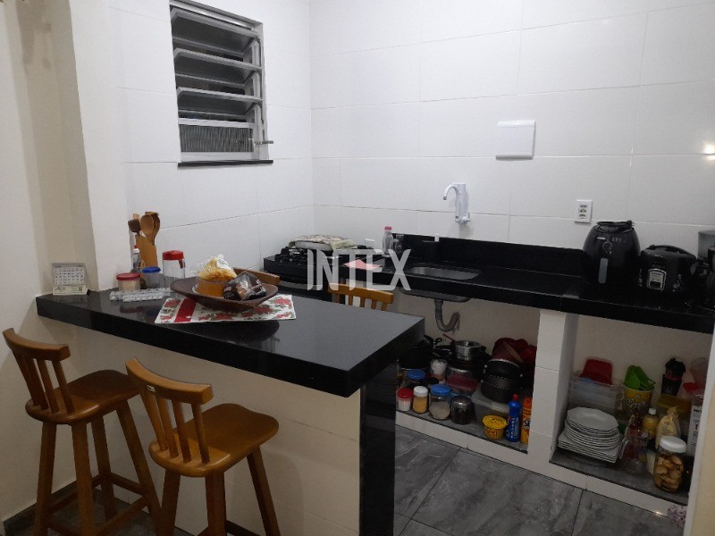 Apartamento à venda com 2 quartos, 65m² - Foto 6